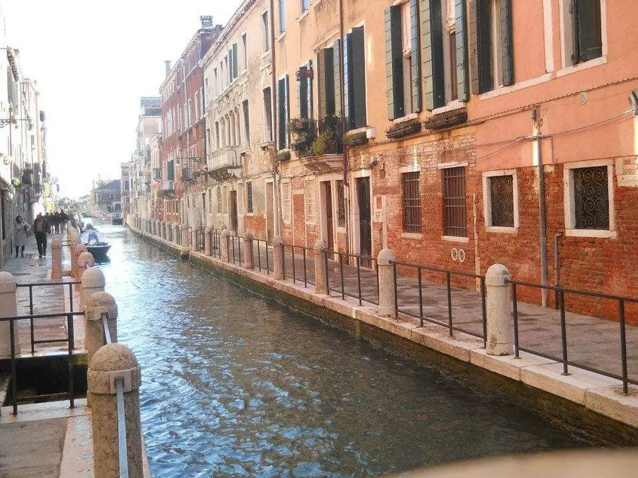 Venecija - Uskrs 2025 Metropola